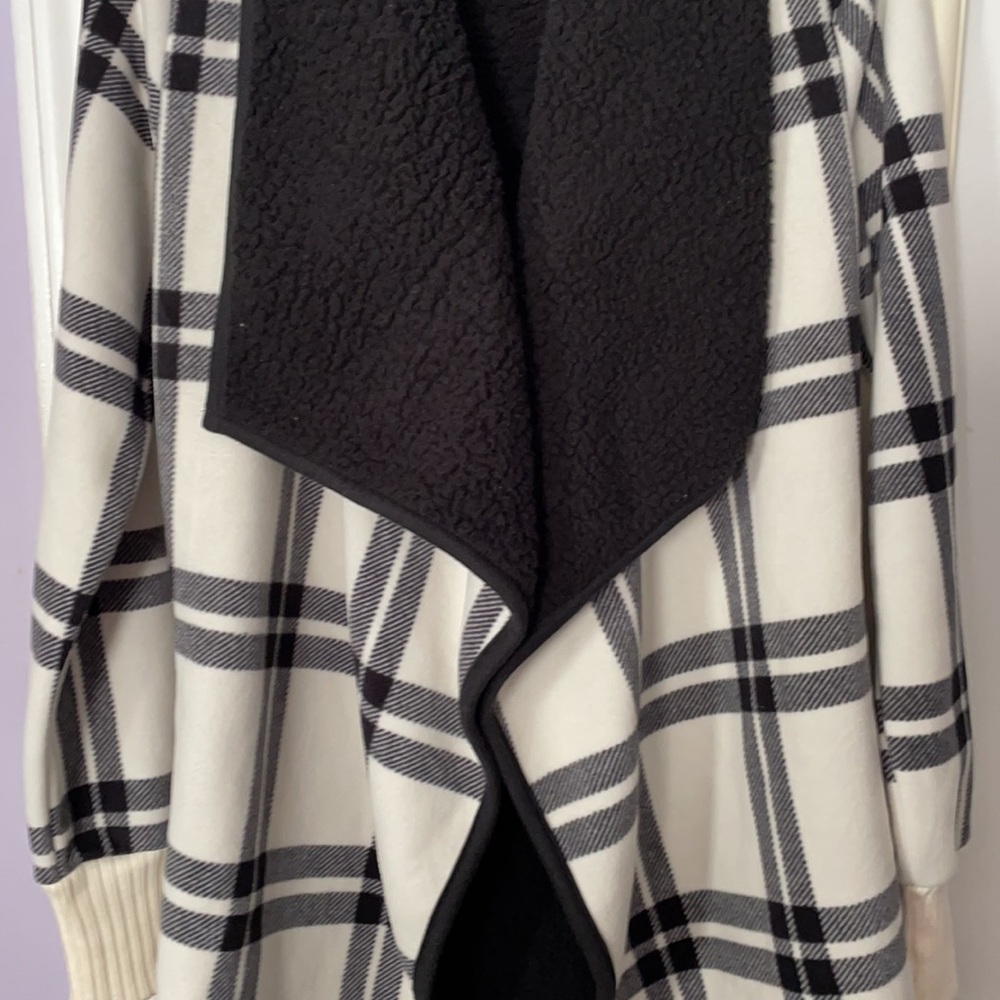 Abercrombie & Fitch  Jacket NWTO - Picture 4 of 5